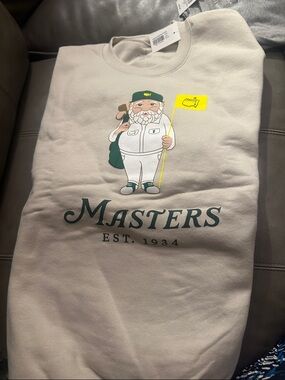 Masters Cream Sweatshirt with Green and Yellow Golf Graphic